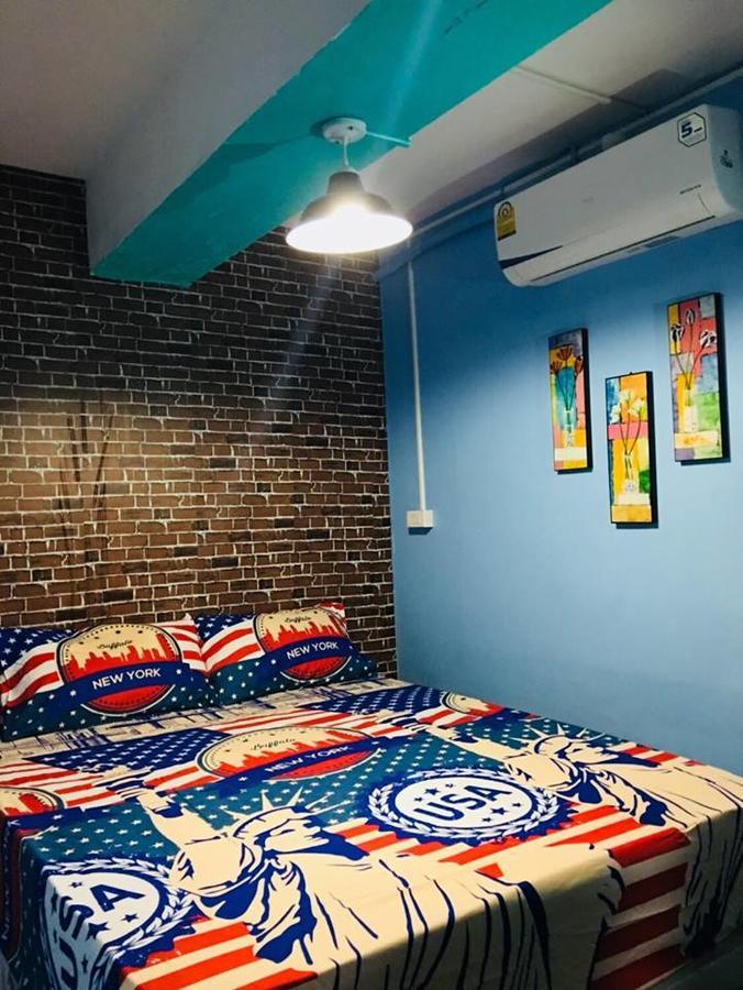 VR Hostel Bangkok Exterior foto